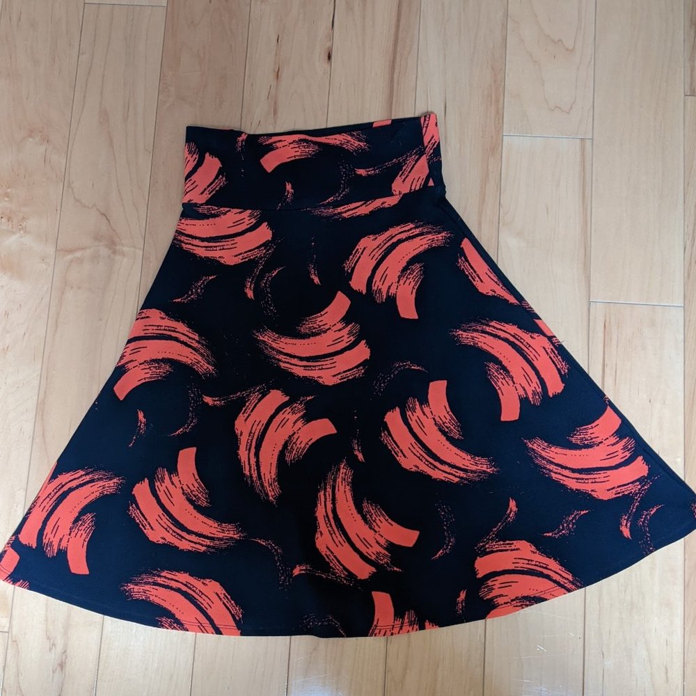 Knee-length A-line skirt, S!